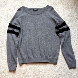 Brandy Melville Sweater